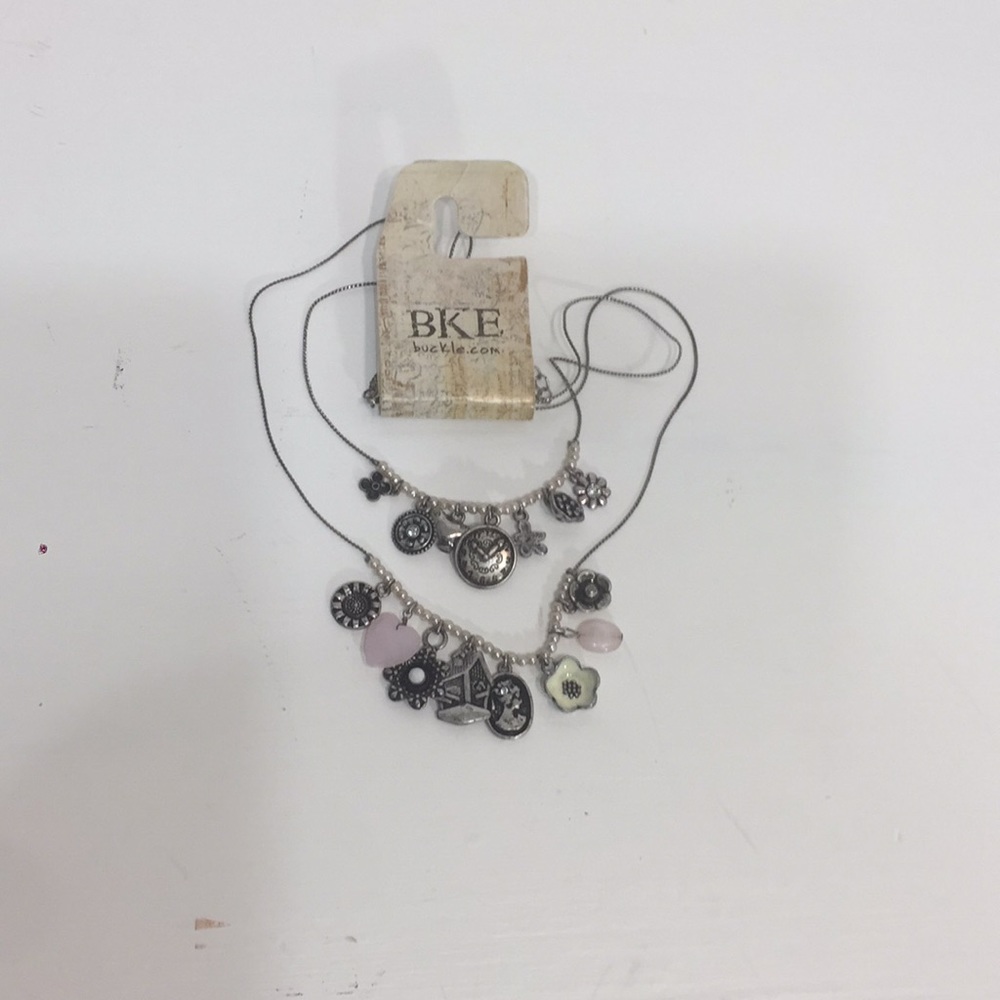 BUCKLE BKE silver & pink double charm necklace❤️